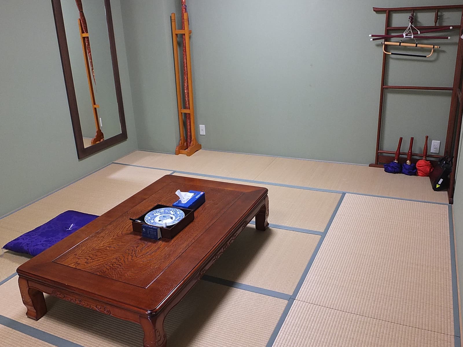 hall_takashi5.jpg