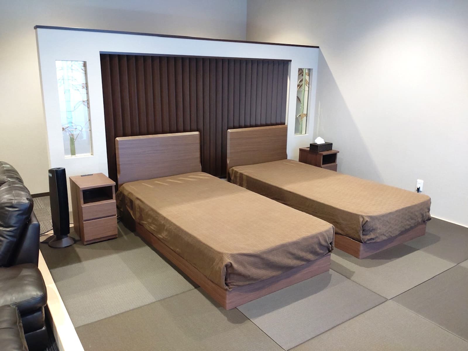 hall_futagawa6.jpg